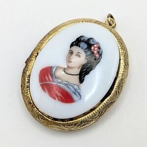 Vintage Oval White Glass Lady Portrait Cameo Large Photo Locket Pendant 2.2in
